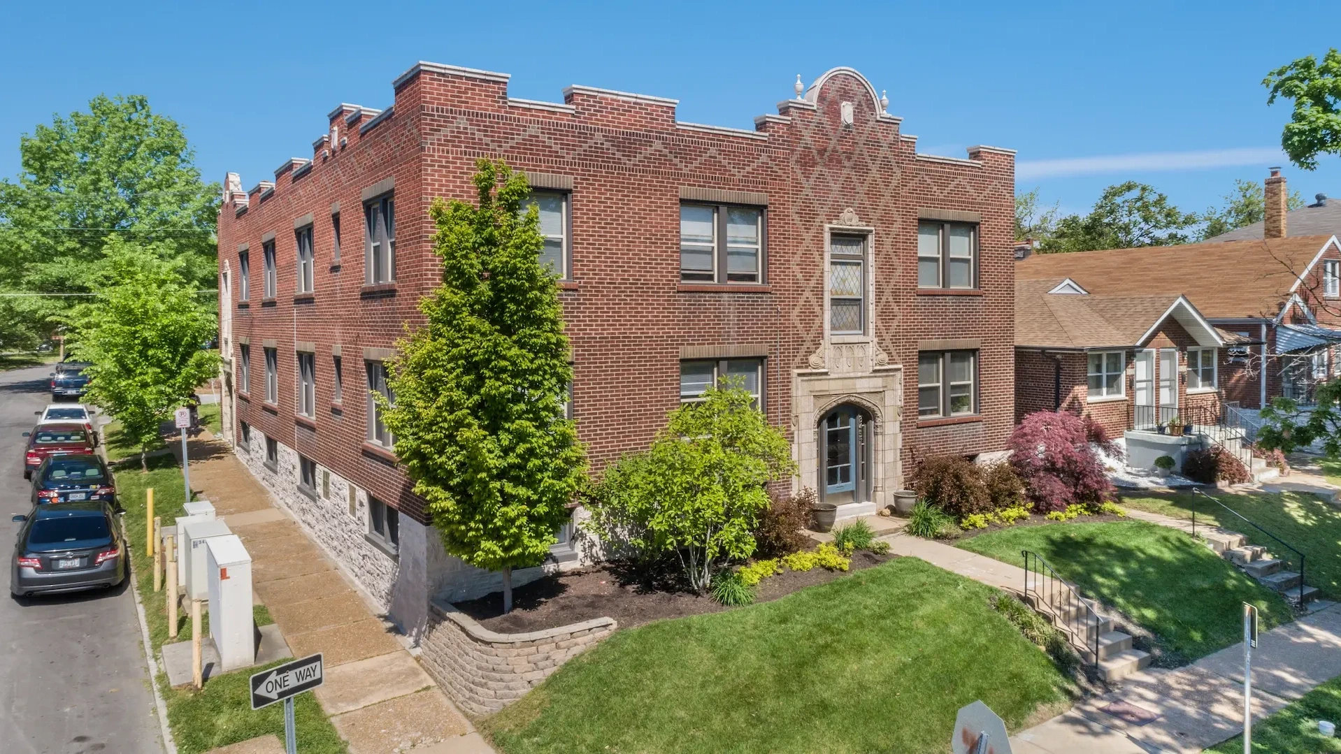 3457 Lawn Avenue Cover Photo