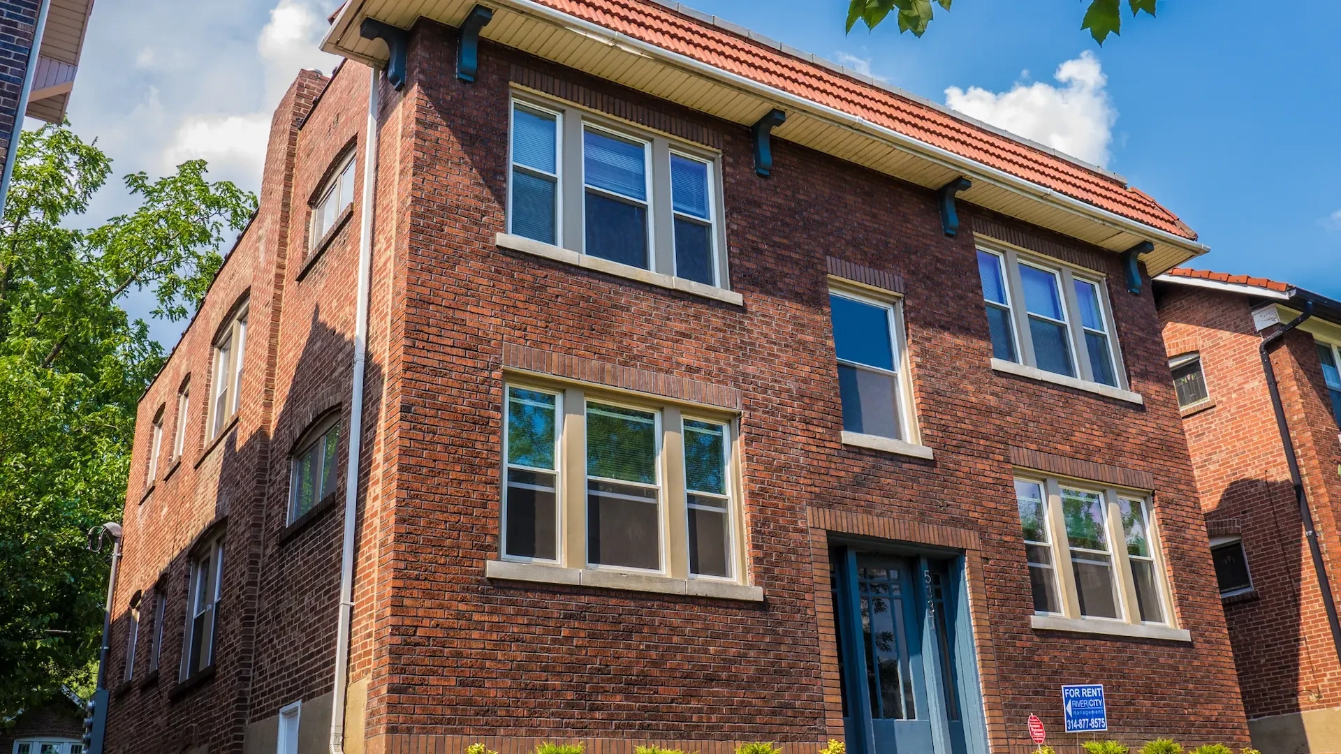 5331 Bancroft Avenue Cover Photo