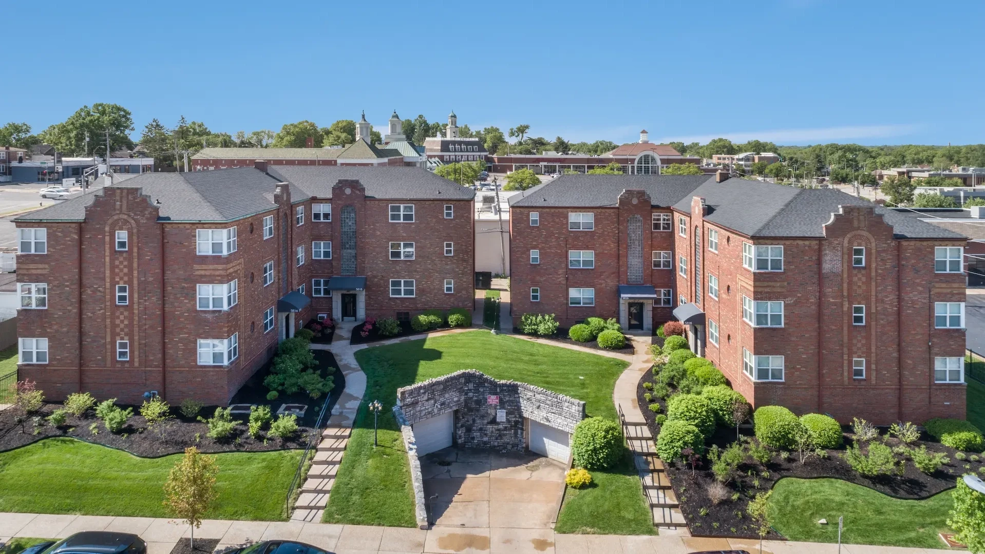 5816-28 Lindenwood Cover Photo